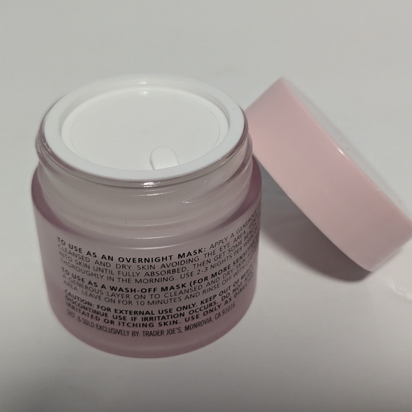 Trader Joe's Watermelon Overnight Face Mask net wt.2 oz (57g) - Picture 3 of 6